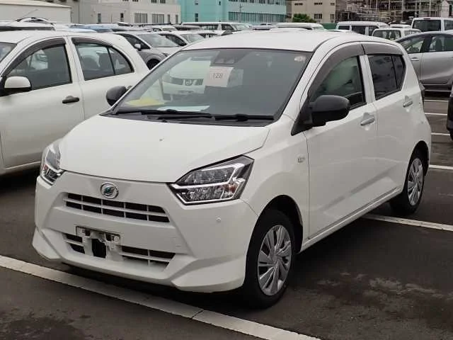 Daihatsu Mira e:S LA360S 2021